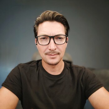 agent_pic_alt