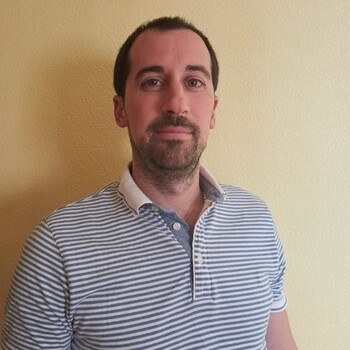 Fotografía de David García Ruiz, asesor inmobiliario SAFTI