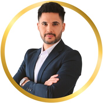 Fotografia de'n Nicolás Tous Cáceres, assessor immobiliari SAFTI